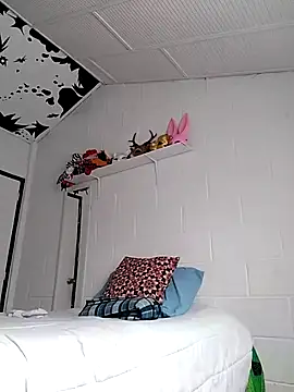 oxxy jean online show from 02.24.26