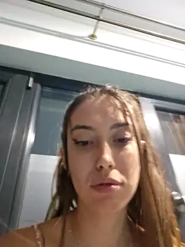 Snapshot of Virgin_Pussy_Horny chatting on 10.20.25 Virgin Pussy Horny online show from 10.20.25