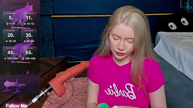 Lillie Berry online show from 03.15.26