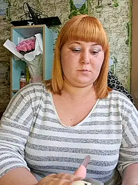 Snapshot of Miss_tits2025 chatting on 10.17.25 Miss tits2025 online show from 10.17.25