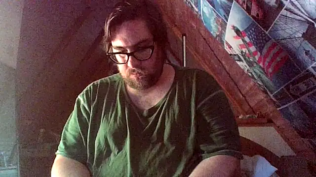 chubbyDavid1998 online show from 10.29.25