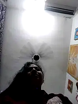 Snapshot of Cute-Janvi20 chatting on 08.05.26 Cute-Janvi20 online show from 08.05.26