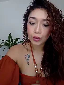 Snapshot of LilithAmber11 chatting on 09.09.25 LilithAmber11 online show from 09.09.25