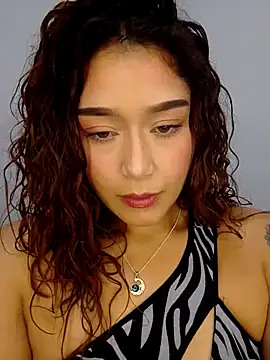 Snapshot of LilithAmber11 chatting on 10.10.25 LilithAmber11 online show from 10.10.25