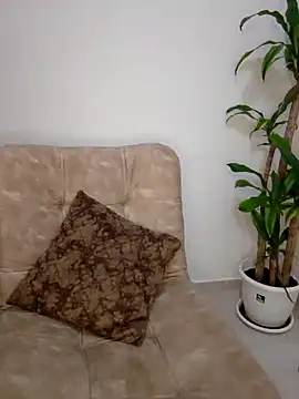 Snapshot of LilithAmber11 chatting on 10.14.25 LilithAmber11 online show from 10.14.25