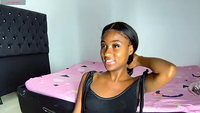 shantall ebony1 online show from 11.23.25