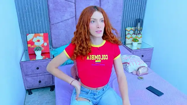 Emma Lodge online show from 11.10.25