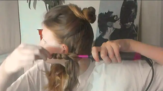 Snapshot of JuliaMuuun chatting on 03.21.26 JuliaMuuun online show from 03.21.26