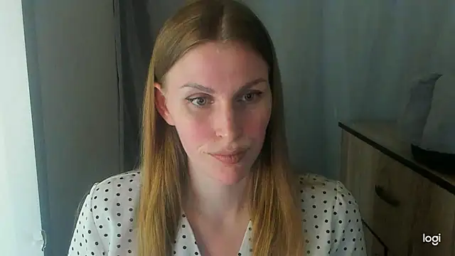 Snapshot of JuliaMuuun chatting on 06.07.26 JuliaMuuun online show from 06.07.26