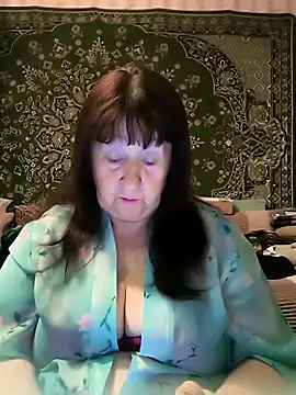 CrystalLime6411 online show from 04.17.26