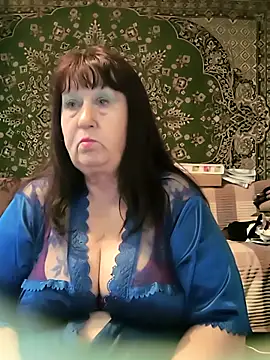 CrystalLime6411 online show from 04.19.26