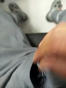 Snapshot of mkkdsbahadr chatting on 11.10.25 mkkdsbahadr online show from 11.10.25