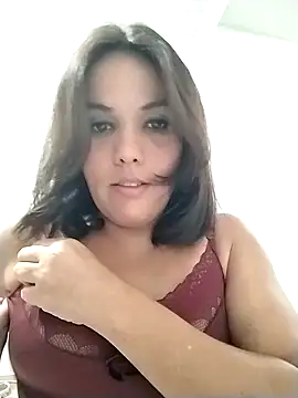 Bellapotencia1985 online show from 09.13.25