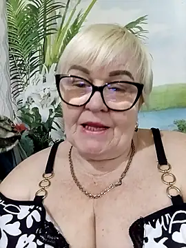 VioletSweet5566 online show from 02.28.26