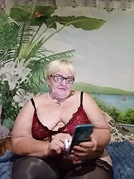 Snapshot of VioletSweet5566 chatting on 07.07.26 VioletSweet5566 online show from 07.07.26