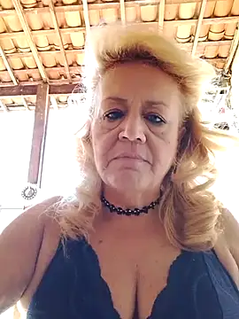 Snapshot of Belladama61 chatting on 09.30.25 Belladama61 online show from 09.30.25