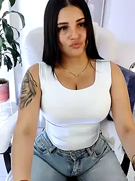 Julieta92  online show from 02.04.26