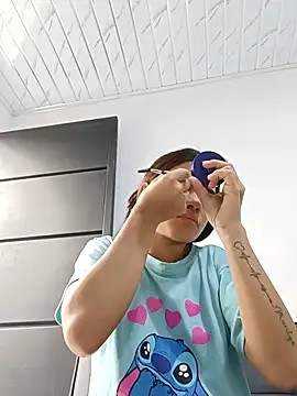 Little-Pussy-Sweet online show from 11.26.25