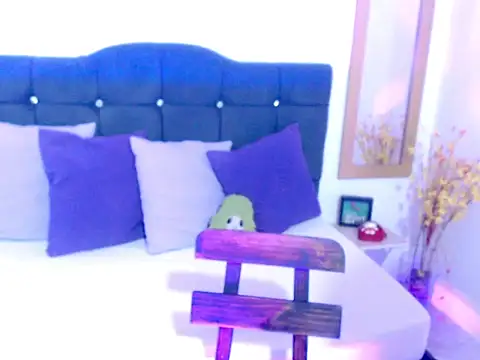 SamantaSweett  online show from 09.11.25