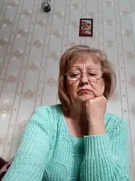 AlikaSwan5821 online show from 10.30.25