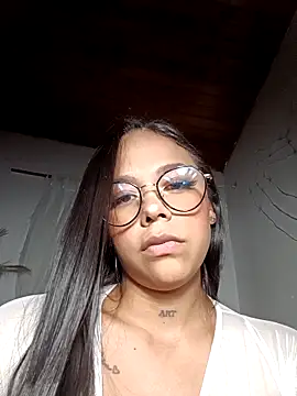 linda698049 online show from 10.14.25