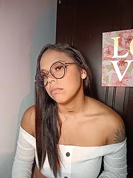 linda698049 online show from 10.16.25