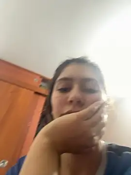 Snapshot of miss_silvia chatting on 09.18.25 miss silvia online show from 09.18.25