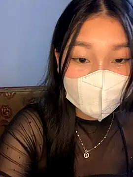 Snapshot of Samcutes chatting on 10.16.25 Samcutes online show from 10.16.25