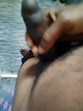 Snapshot of sexy_boy_47 chatting on 12.05.25 sexy boy 47 online show from 12.05.25