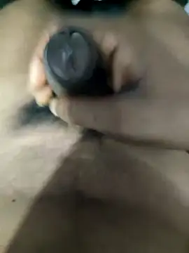 Snapshot of sexy_boy_47 chatting on 12.18.25 sexy boy 47 online show from 12.18.25