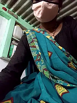 MISS LOVE 001 online show from 10.10.25