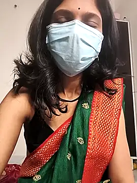 Shivani2002 online show from 04.19.26