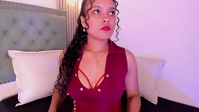 ValeriaJulio  online show from 11.11.25