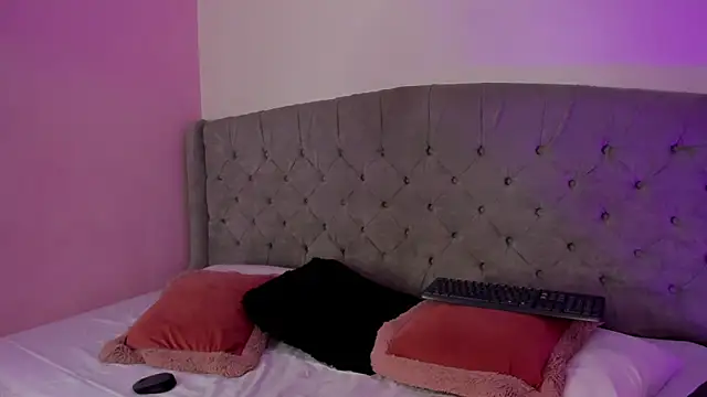 BianncaRibeiro online show from 04.20.26