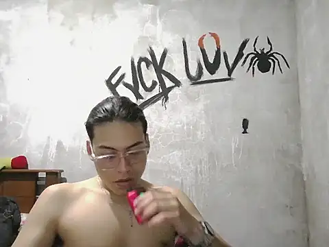 dirty model online show from 03.16.26