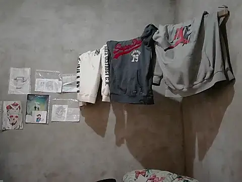 dirty model online show from 04.18.26