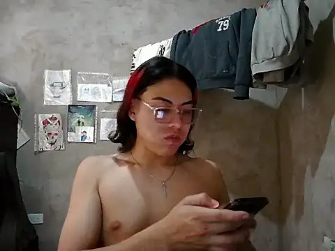 dirty model online show from 04.21.26