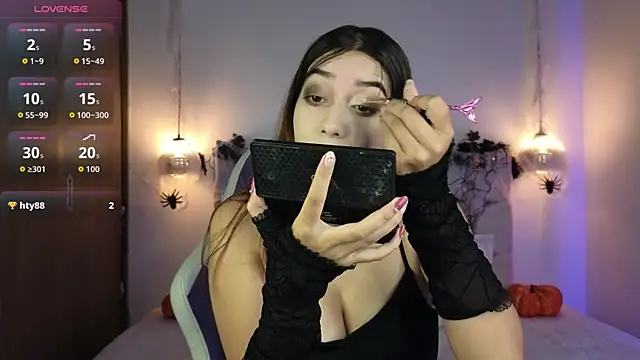 lila min online show from 10.04.25