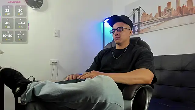 Dash Bukoski online show from 11.30.25