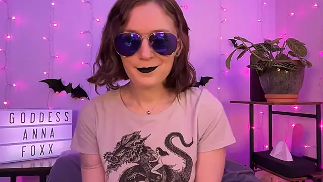 mistressannafoxx online show from 11.24.25