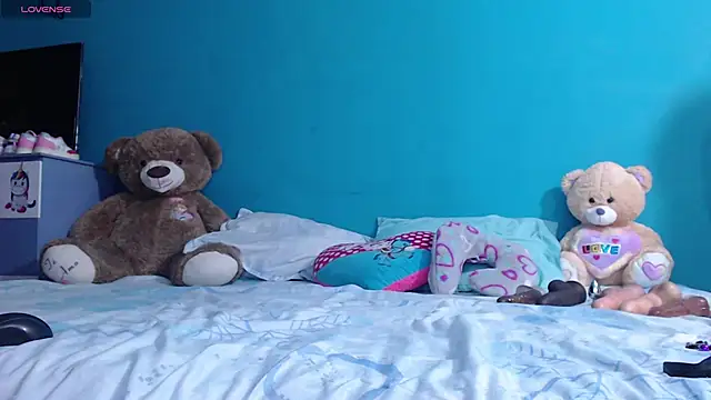 Snapshot of toxic_sweet_ chatting on 09.30.25 toxic sweet online show from 09.30.25