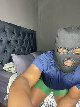 Snapshot of darkdickgg chatting on 05.03.26 darkdickgg online show from 05.03.26
