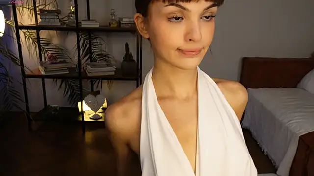 Eva Zill online show from 09.17.25