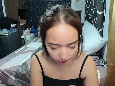 Soft Angel8 online show from 10.15.25