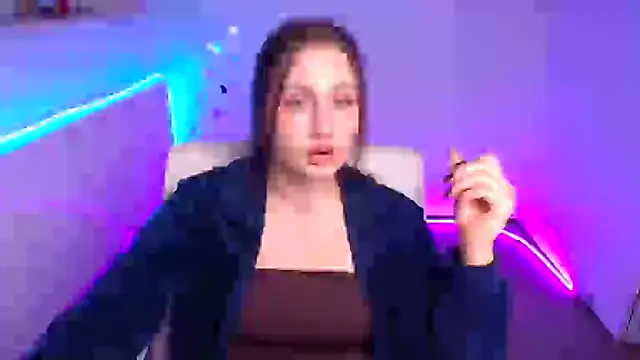 Stefanie Sweet online show from 10.17.25