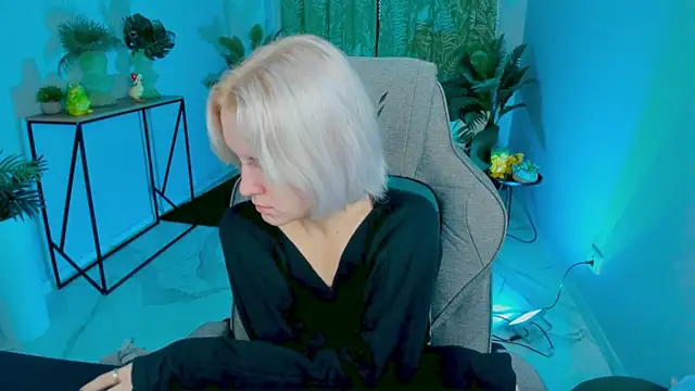 BethanyCloud online show from 11.19.25