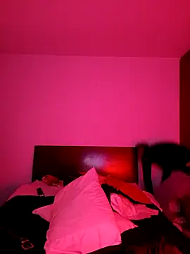 Snapshot of Carl_Strip chatting on 11.24.25 Carl Strip online show from 11.24.25