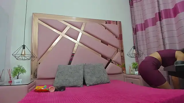 MiaCours online show from 01.05.26