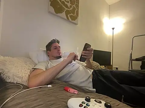 shyandchilling online show from 04.05.26