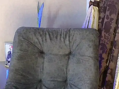 BenjaminCol  online show from 10.31.25